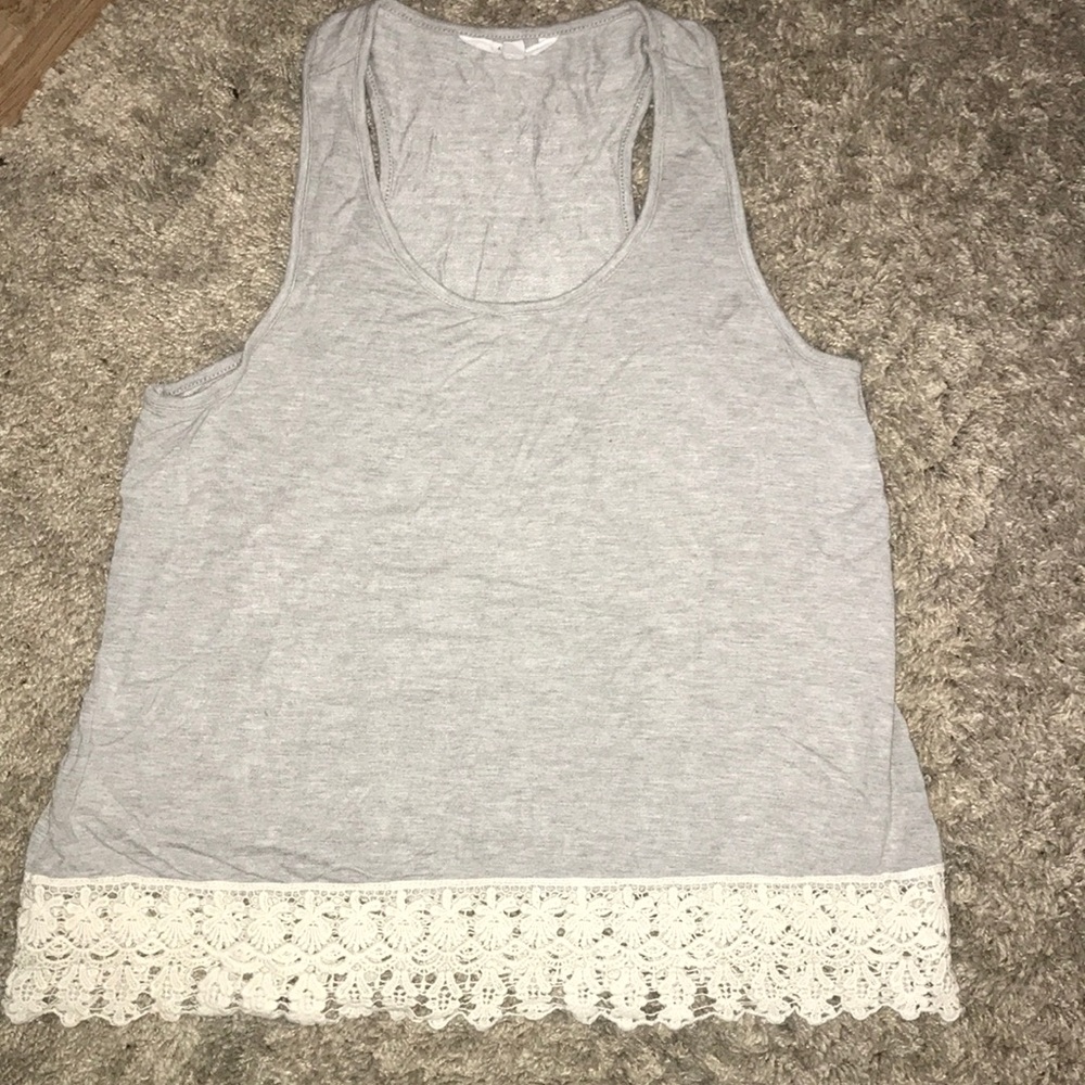 Boutique tank - Picture 3 of 3